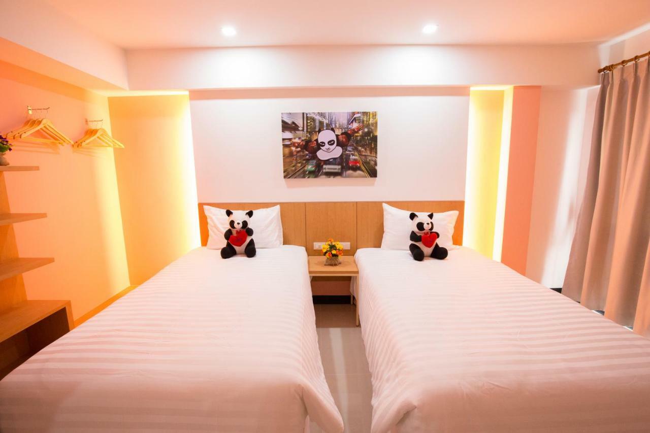 Lucky Panda Hotel Chiang Mai Exterior foto
